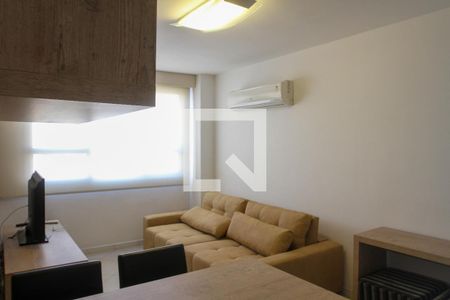 Sala de apartamento para alugar com 2 quartos, 75m² em Jardim Botânico, Rio de Janeiro