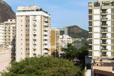 Apartamento para alugar com 75m², 2 quartos e 1 vaga Apartamento para alugar com 75m², 2 quartos e 1 vagaVista do Quarto 2