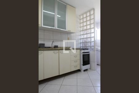 Apartamento para alugar com 75m², 2 quartos e 1 vaga Apartamento para alugar com 75m², 2 quartos e 1 vagaCozinha