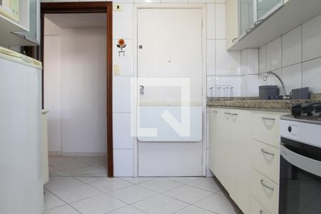 Apartamento para alugar com 75m², 2 quartos e 1 vaga Apartamento para alugar com 75m², 2 quartos e 1 vagaCozinha