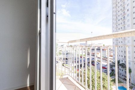 Sacada de apartamento à venda com 2 quartos, 58m² em Novo Osasco, Osasco