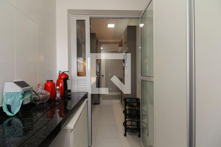 Apartamento à venda com 74m², 2 quartos e 1 vagaÁrea de serviço 