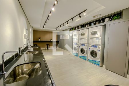 Apartamento para alugar com 34m², 2 quartos e sem vaga Apartamento para alugar com 34m², 2 quartos e sem vagaLavanderia