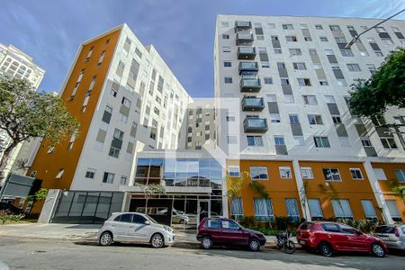 Apartamento para alugar com 34m², 2 quartos e sem vaga Apartamento para alugar com 34m², 2 quartos e sem vagaFachada