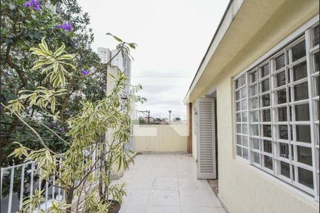 Casa à venda com 215m², 4 quartos e 2 vagasVaranda Quarto 03