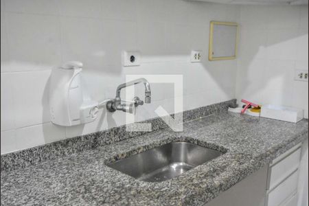 Casa à venda com 215m², 4 quartos e 2 vagasCozinha
