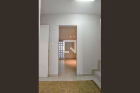 Entrada Social de casa para alugar com 4 quartos, 200m² em Vila Congonhas, São Paulo
