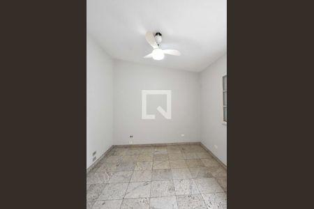 Casa à venda com 215m², 4 quartos e 2 vagasQuarto 04