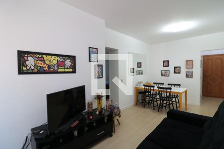 Sala  de apartamento à venda com 3 quartos, 72m² em Vila Bertioga, São Paulo
