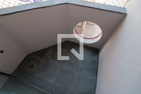 Sacada  de apartamento à venda com 3 quartos, 72m² em Vila Bertioga, São Paulo