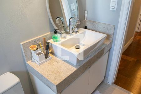 Apartamento para alugar com 120m², 3 quartos e 2 vagasBanheiro 