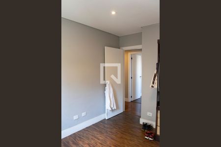 Apartamento para alugar com 120m², 3 quartos e 2 vagasQuarto 2