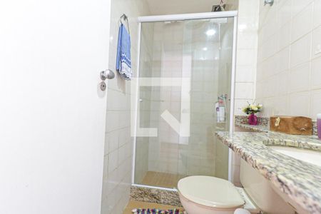 Apartamento à venda com 94m², 3 quartos e 1 vaga Apartamento à venda com 94m², 3 quartos e 1 vagaBanheiro Social