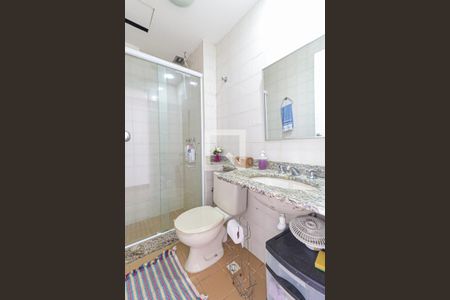 Apartamento à venda com 94m², 3 quartos e 1 vaga Apartamento à venda com 94m², 3 quartos e 1 vagaBanheiro Social