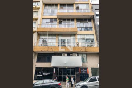 Studio para alugar com 25m², 1 quarto e sem vaga Studio para alugar com 25m², 1 quarto e sem vagaFachada