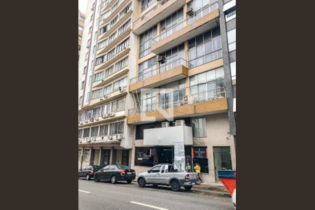 Studio para alugar com 25m², 1 quarto e sem vaga Studio para alugar com 25m², 1 quarto e sem vagaFachada