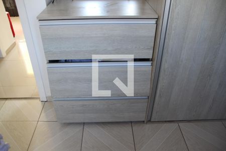 Apartamento à venda com 38m², 2 quartos e 1 vagaQuarto - Armários