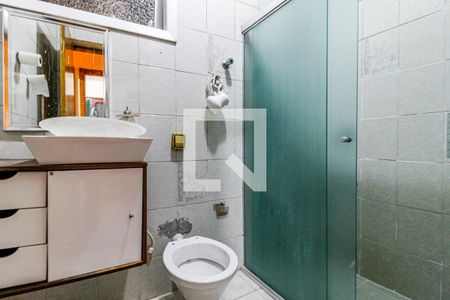 Casa à venda com 125m², 3 quartos e 2 vagasBanheiro