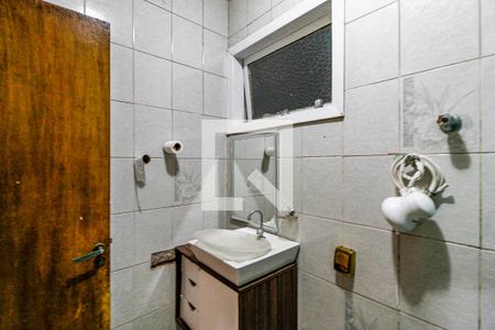 Casa à venda com 125m², 3 quartos e 2 vagasBanheiro