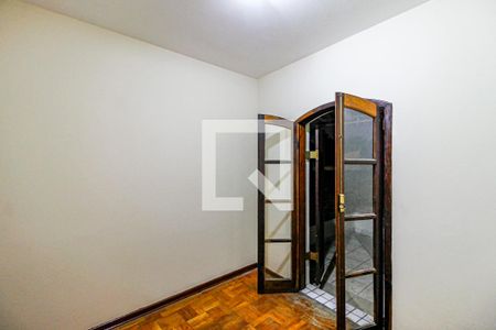 Casa à venda com 125m², 3 quartos e 2 vagasQuarto 3