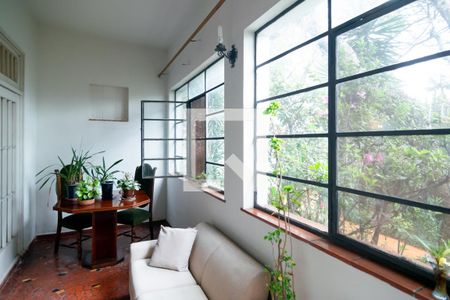 Casa à venda com 500m², 3 quartos e 4 vagasSaleta Entrada