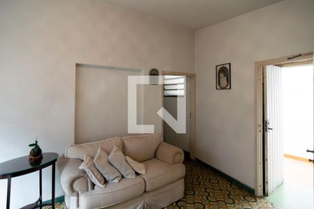 Casa à venda com 500m², 3 quartos e 4 vagasSala TV