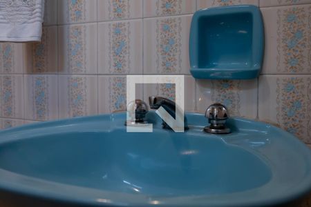 Casa à venda com 500m², 3 quartos e 4 vagasBanheiro Quarto 3 - Suíte