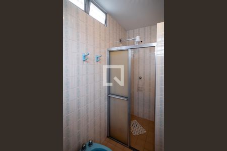 Casa à venda com 500m², 3 quartos e 4 vagasBanheiro Quarto 3 - Suíte