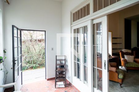 Casa à venda com 500m², 3 quartos e 4 vagasSaleta Entrada