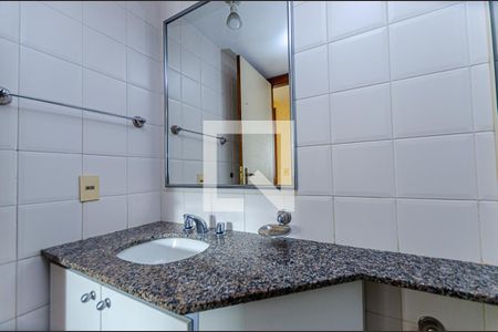 Apartamento à venda com 150m², 4 quartos e 2 vagasBanheiro Social