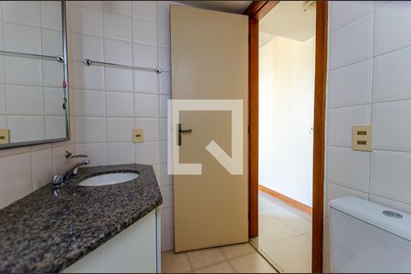 Apartamento à venda com 150m², 4 quartos e 2 vagasBanheiro da Suite 2