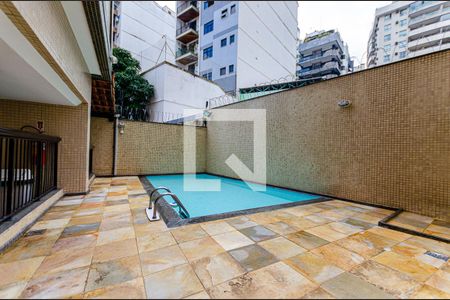 Apartamento à venda com 150m², 4 quartos e 2 vagasÁrea comum - Piscina