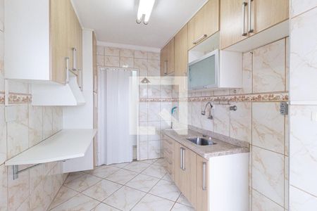 Apartamento para alugar com 62m², 2 quartos e 1 vaga Apartamento para alugar com 62m², 2 quartos e 1 vagaCozinha e área de serviço