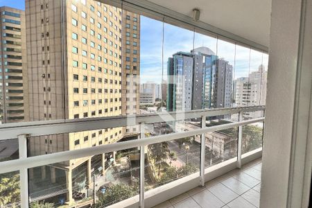 Apartamento para alugar com 47m², 1 quarto e 1 vagaVista