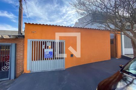 Casa para alugar com 200m², 2 quartos e 1 vagaFachada