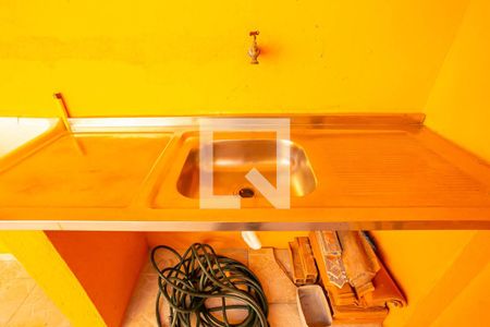 Casa para alugar com 200m², 2 quartos e 1 vagaQuintal