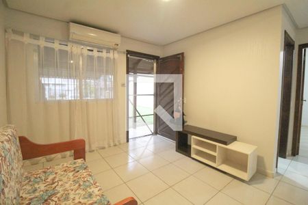 Sala de Estar de casa para alugar com 2 quartos, 69m² em Estância Velha, Canoas