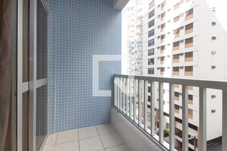 Varanda de apartamento para alugar com 2 quartos, 100m² em Barra Funda, Guarujá