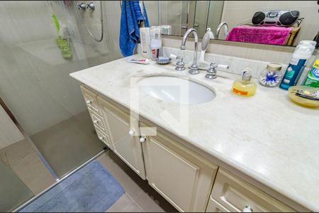 Apartamento à venda com 140m², 2 quartos e 1 vaga Apartamento à venda com 140m², 2 quartos e 1 vagaBanheiro