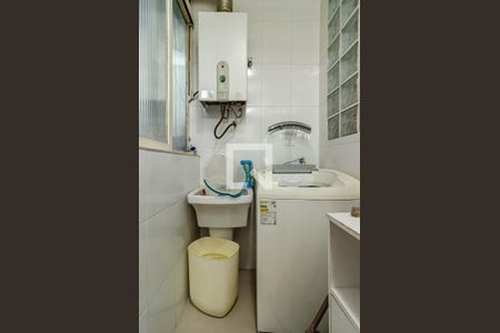 Apartamento à venda com 140m², 2 quartos e 1 vaga Apartamento à venda com 140m², 2 quartos e 1 vagaÁrea de serviço