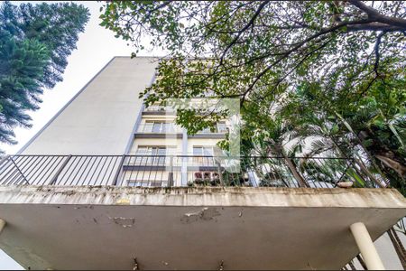Apartamento à venda com 140m², 2 quartos e 1 vaga Apartamento à venda com 140m², 2 quartos e 1 vagaFachada