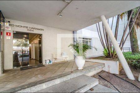 Apartamento à venda com 140m², 2 quartos e 1 vaga Apartamento à venda com 140m², 2 quartos e 1 vagaFachada