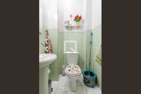 Apartamento à venda com 140m², 2 quartos e 1 vaga Apartamento à venda com 140m², 2 quartos e 1 vagaBanheiro de serviço