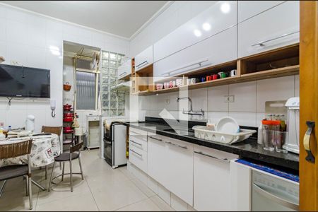 Apartamento à venda com 140m², 2 quartos e 1 vaga Apartamento à venda com 140m², 2 quartos e 1 vagaCozinha