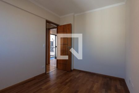 Apartamento para alugar com 126m², 2 quartos e 4 vagas Apartamento para alugar com 126m², 2 quartos e 4 vagasQuarto