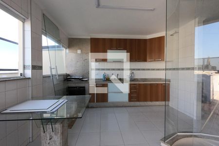 Apartamento para alugar com 126m², 2 quartos e 4 vagas Apartamento para alugar com 126m², 2 quartos e 4 vagasCobertura - Cozinha