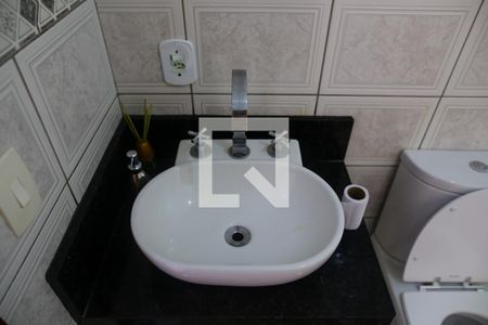 Apartamento à venda com 81m², 3 quartos e 1 vagaBanheiro social