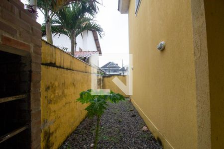 Casa de condomínio à venda com 120m², 4 quartos e 3 vagasÁrea Gourmet