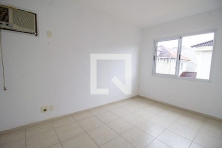 Casa de condomínio à venda com 120m², 4 quartos e 3 vagasQuarto 2