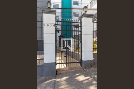 Apartamento para alugar com 68m², 2 quartos e 1 vagaFachada